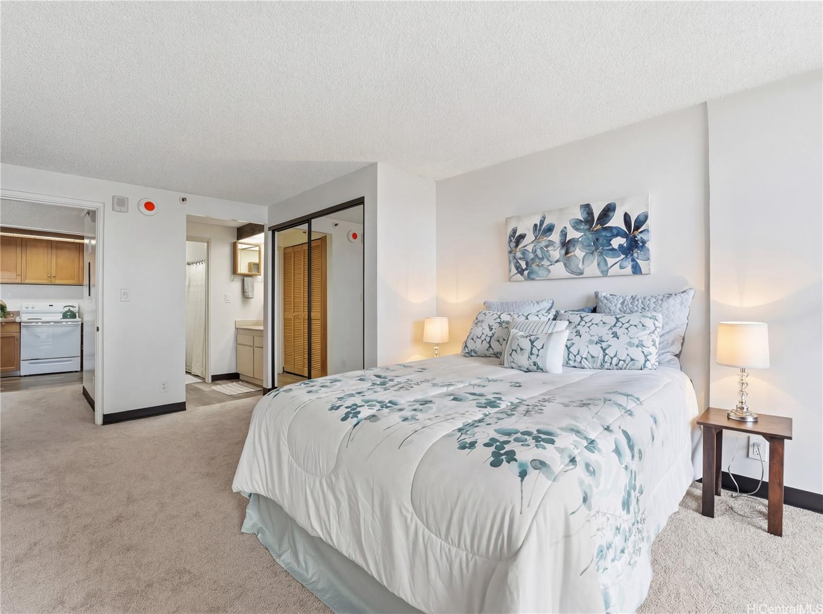 2724 Kahoaloha Lane  Unit 1805