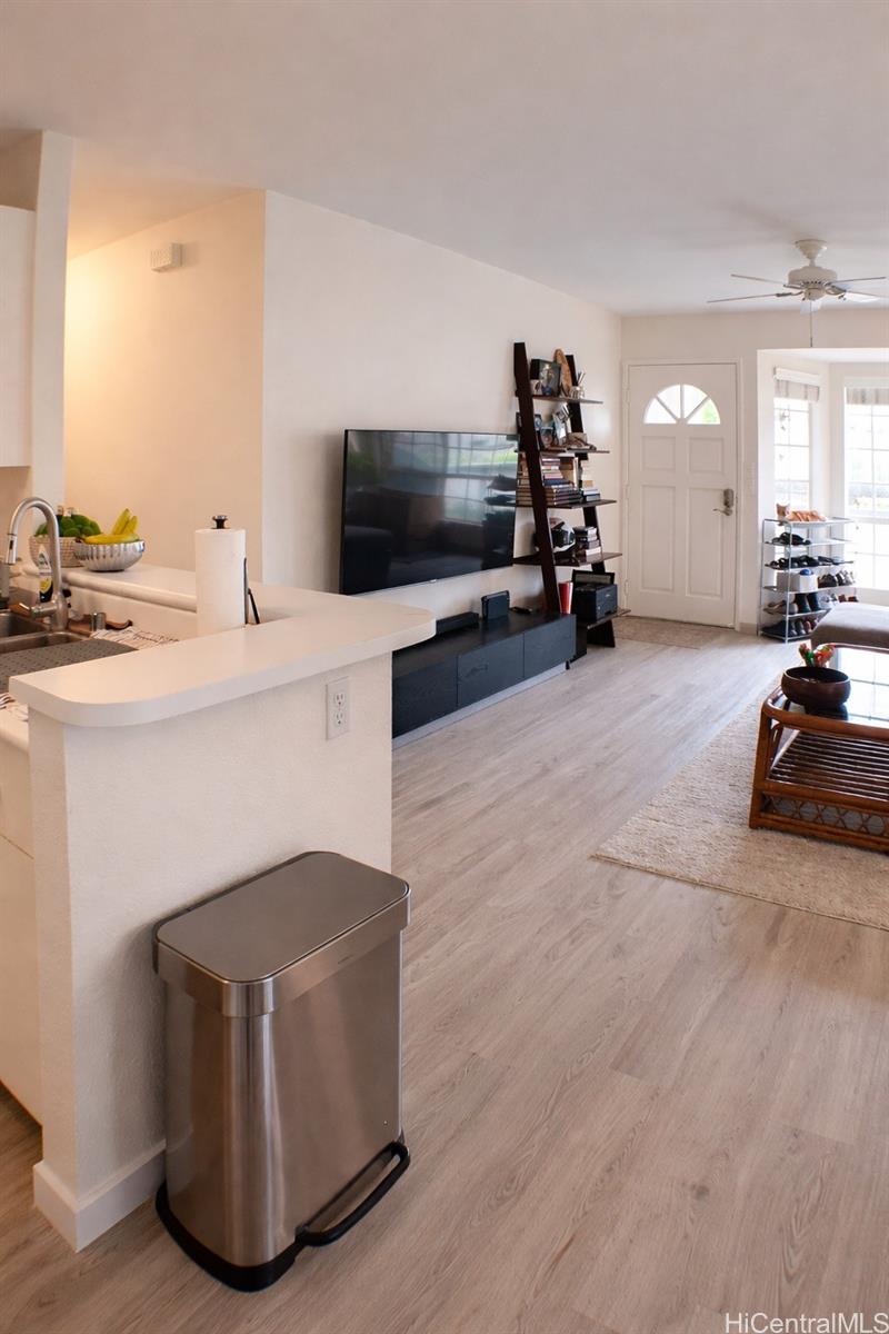 594 Mananai Place  Unit 21A