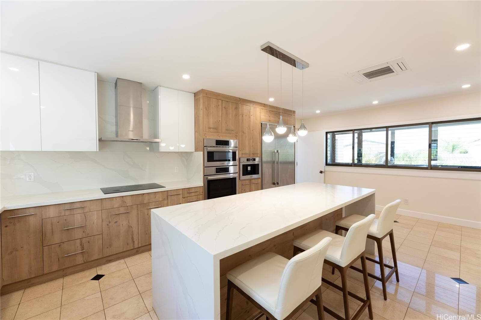 1632 Ihiloa Loop