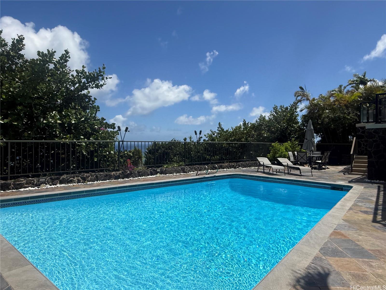 1632 Ihiloa Loop
