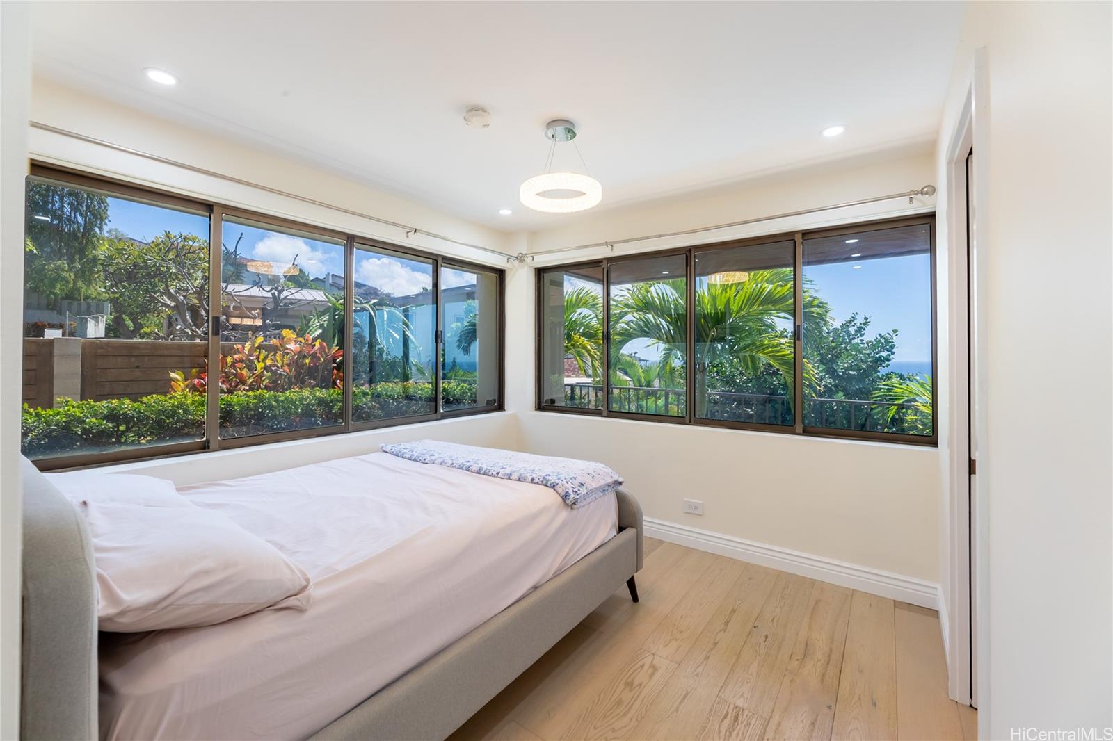 1632 Ihiloa Loop