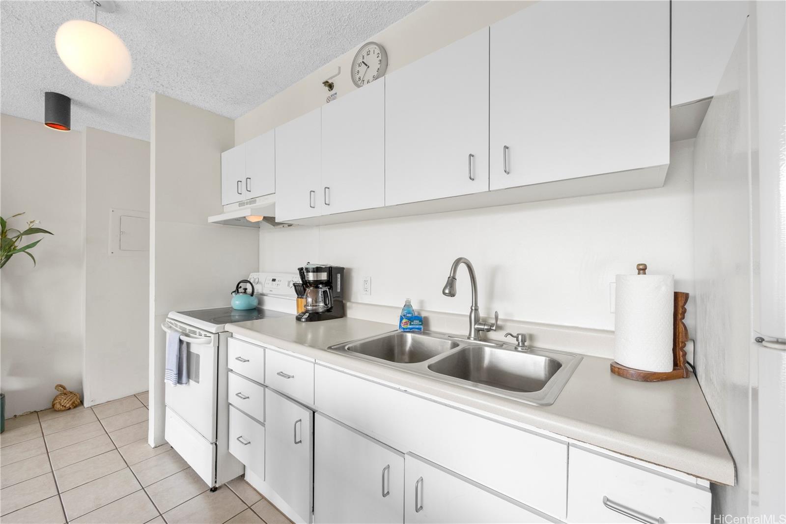 201 Ohua Avenue  Unit 611