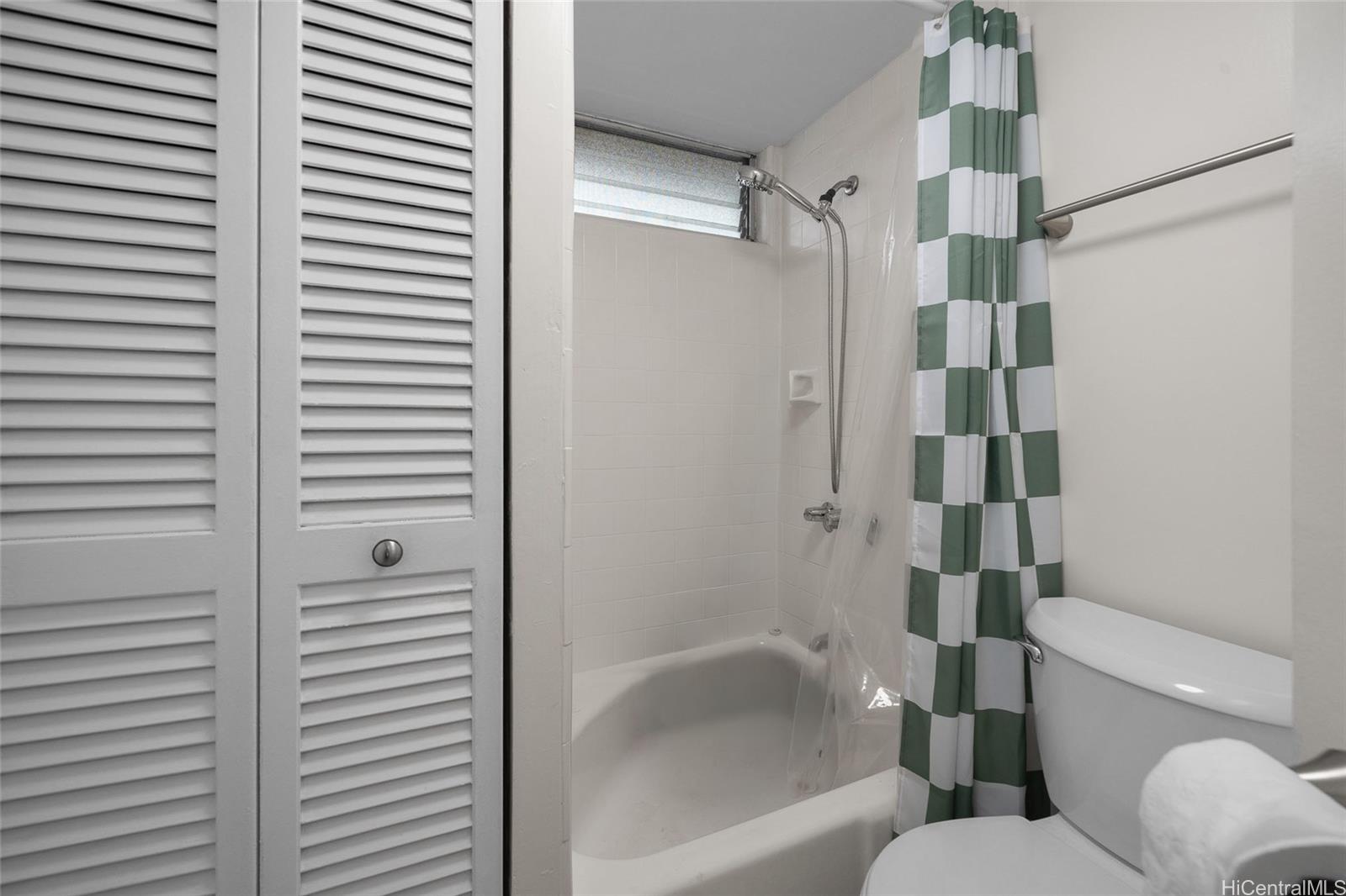 1447 Kewalo Street  Unit 307