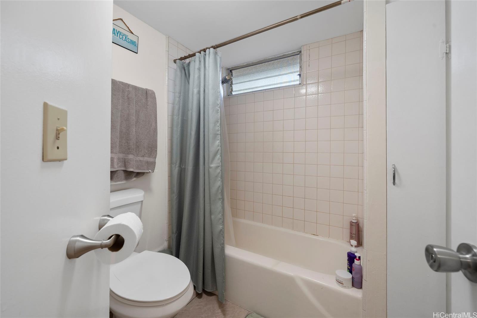 1447 Kewalo Street  Unit 307