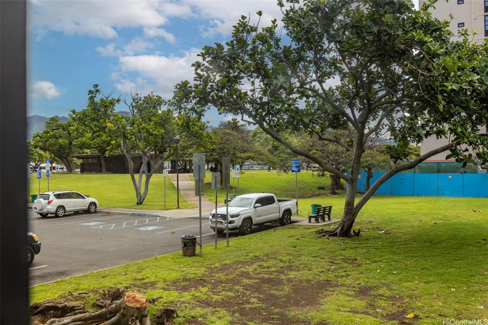 855 Makahiki Way  Unit 207