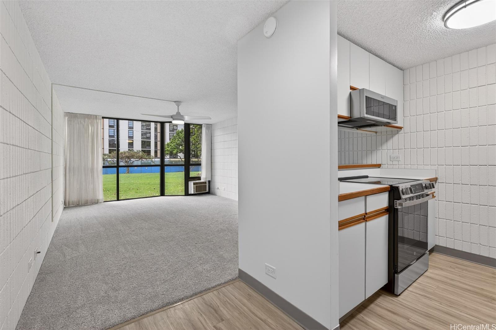 855 Makahiki Way  Unit 207