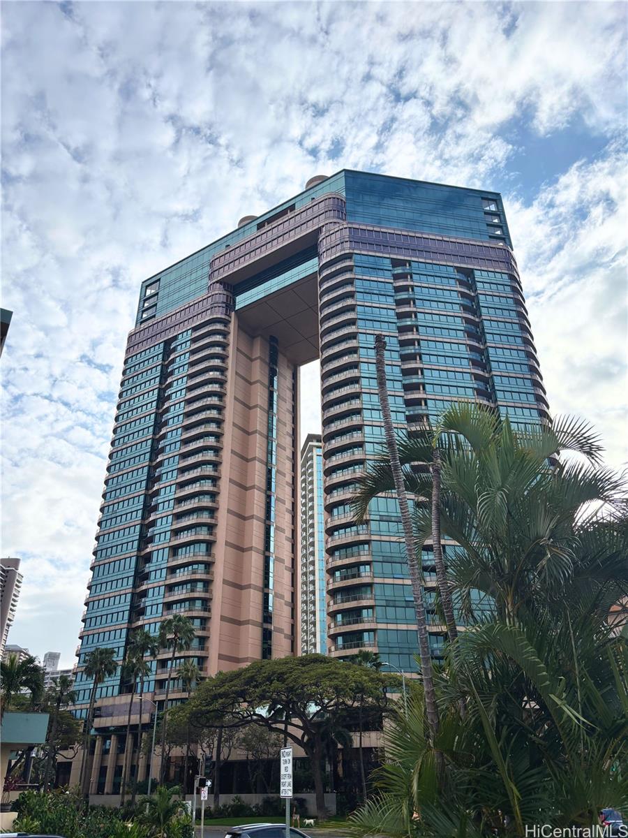 1888 Kalakaua Avenue  Unit 3106