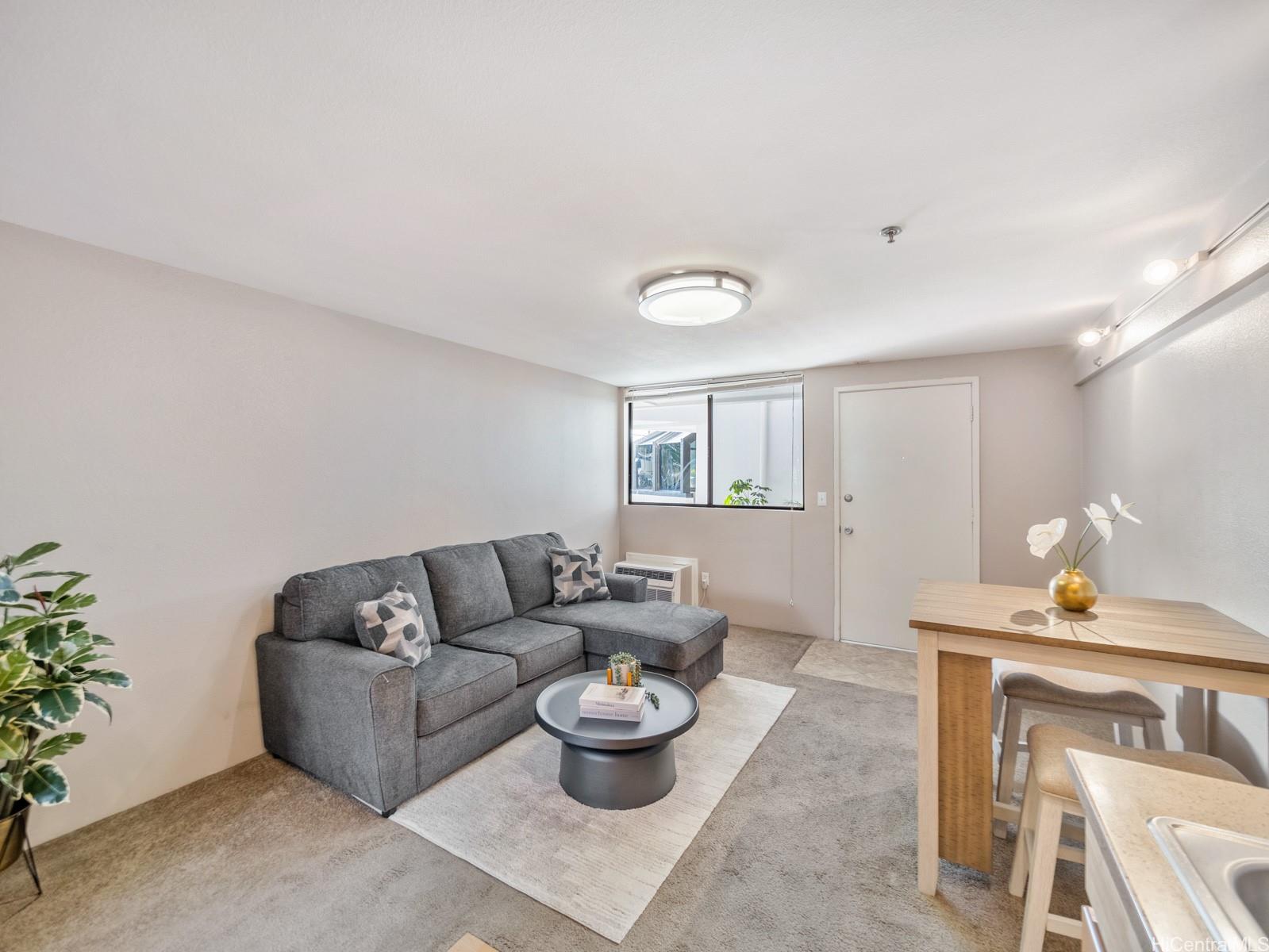 2860 Waialae Avenue  Unit 115