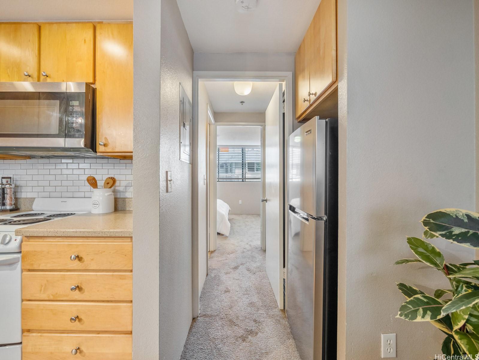 2860 Waialae Avenue  Unit 115