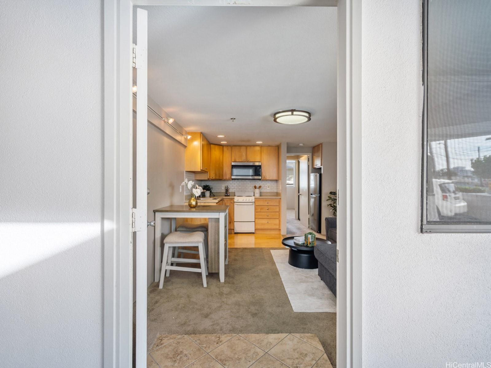 2860 Waialae Avenue  Unit 115