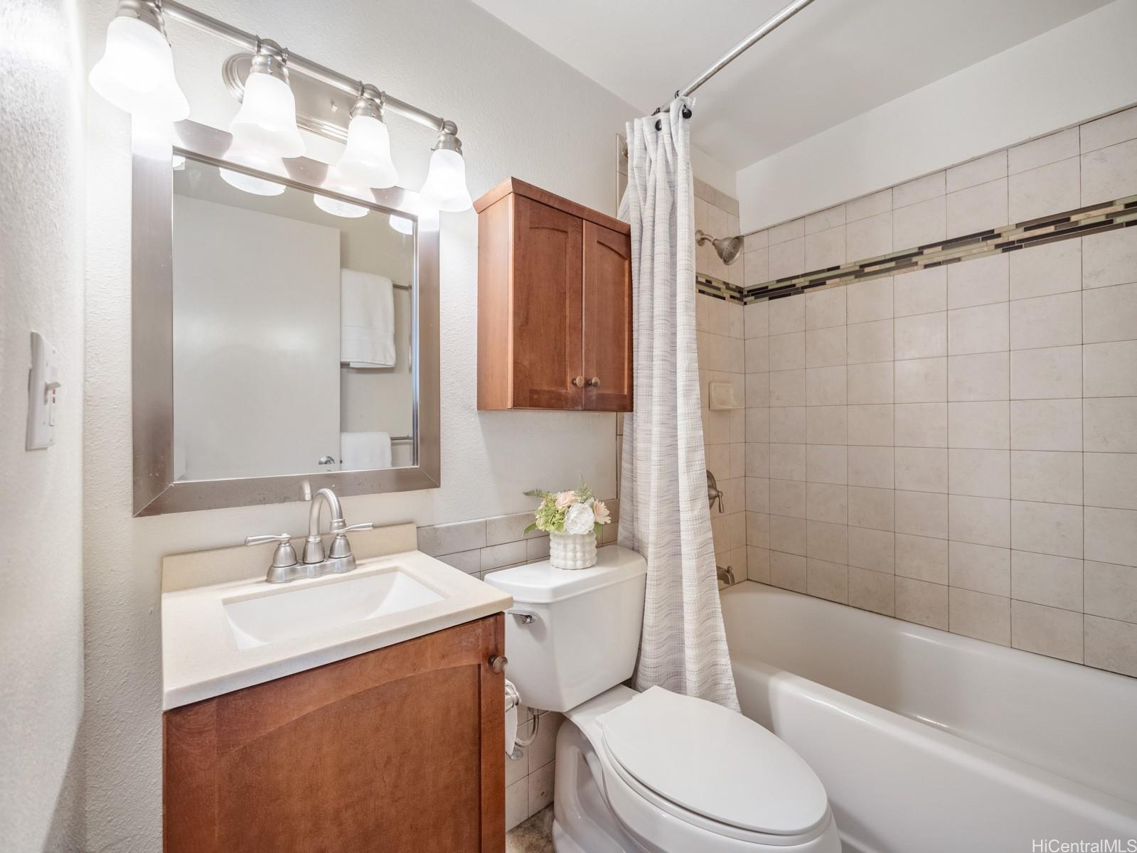 2860 Waialae Avenue  Unit 115