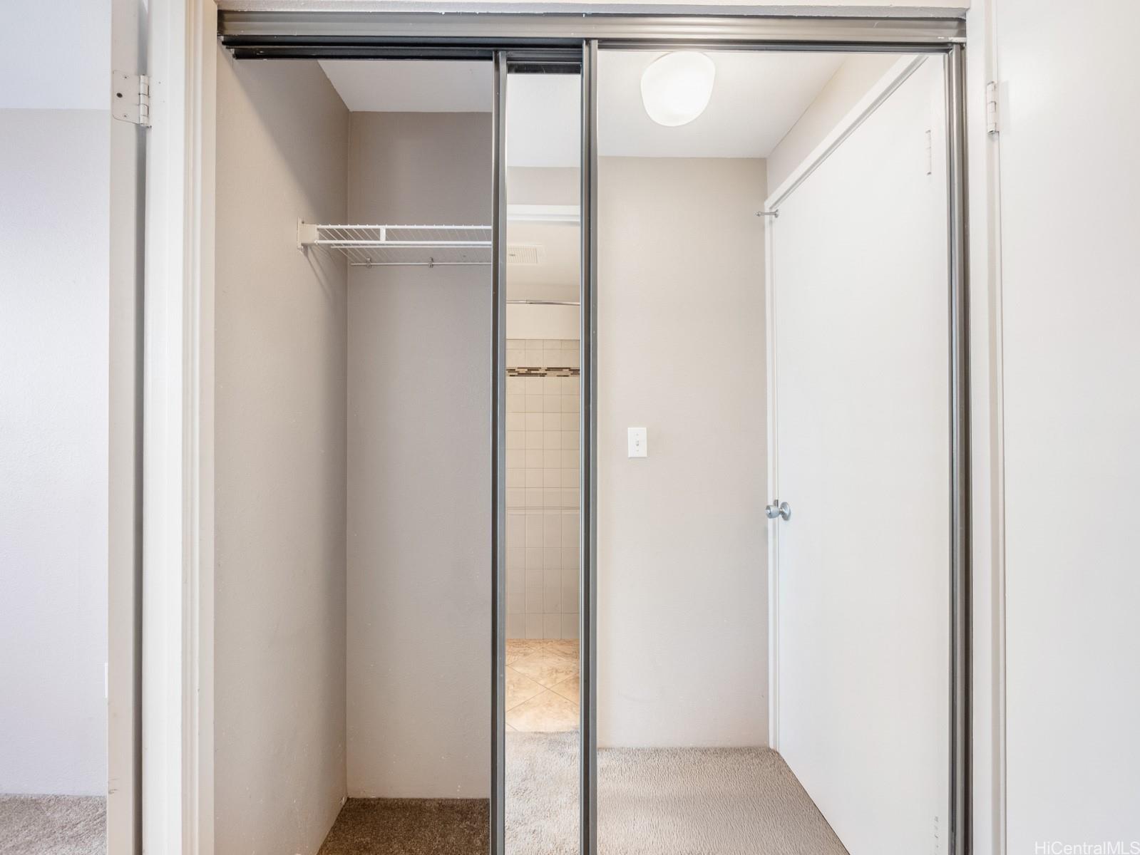 2860 Waialae Avenue  Unit 115