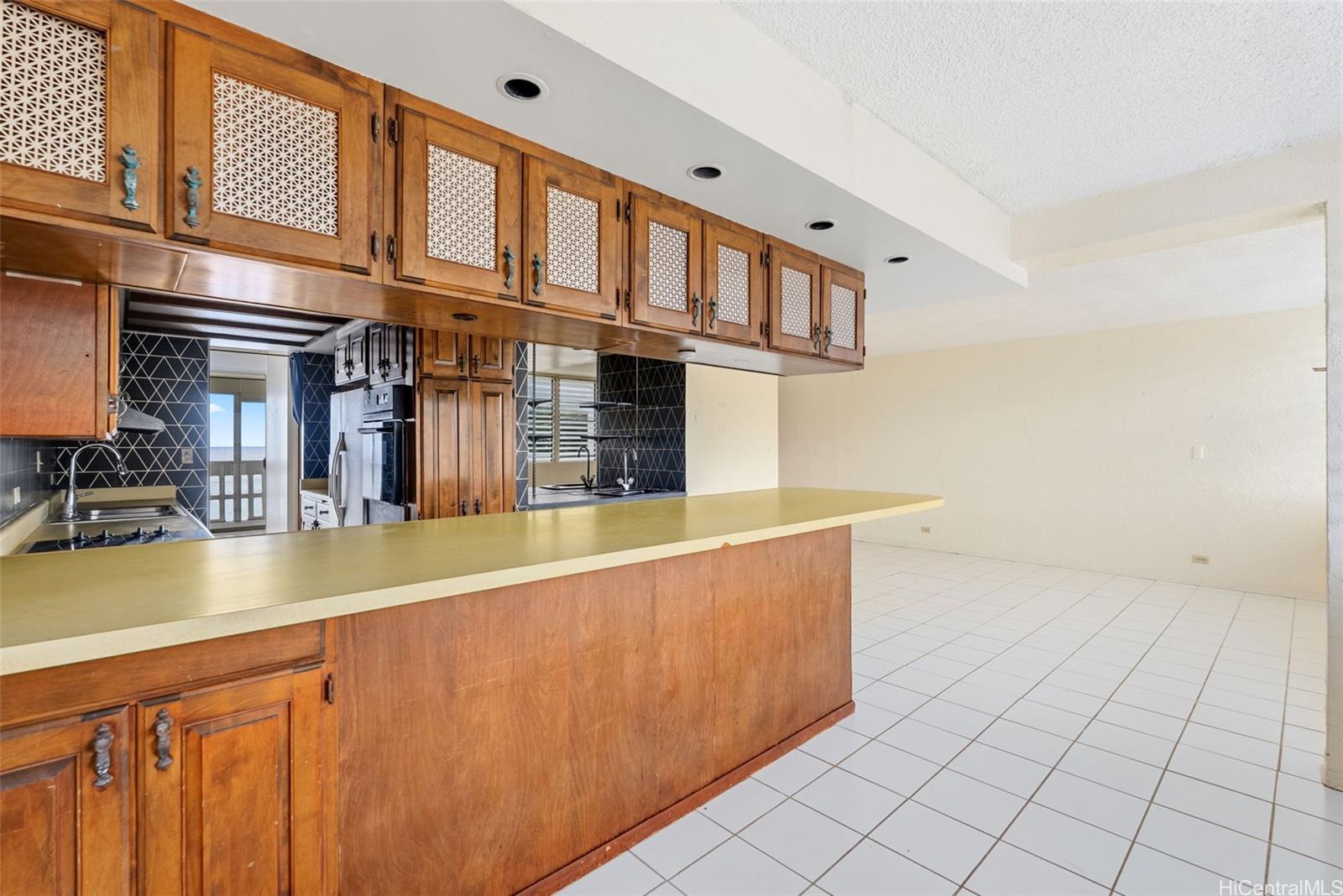 84-965 Farrington Highway  Unit A903 & A904