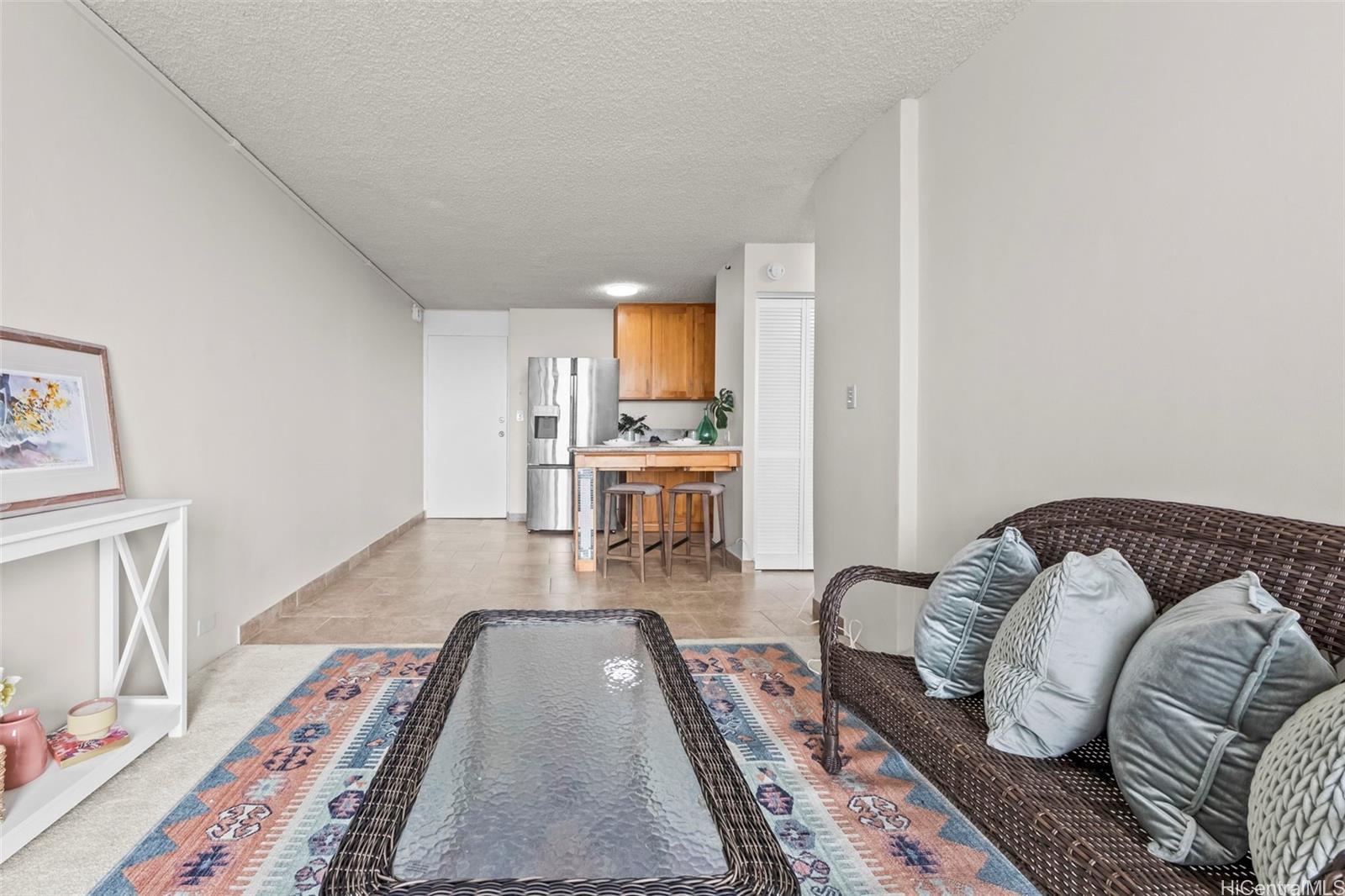 2637 Kuilei Street  Unit A104