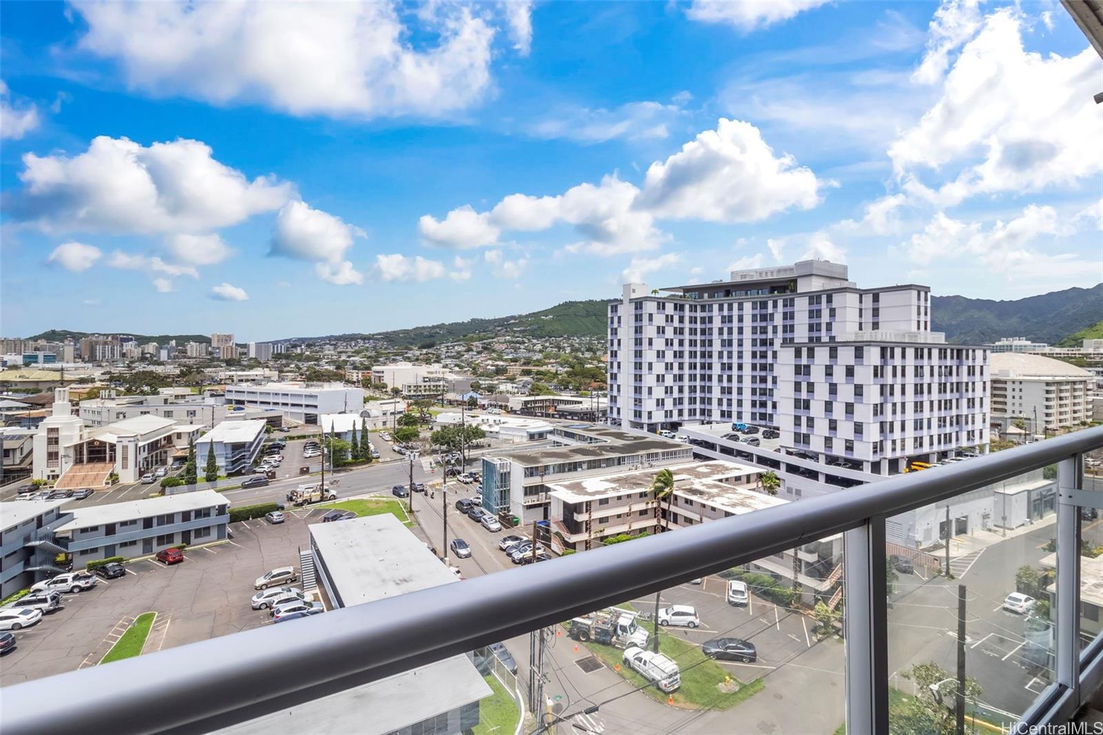 2637 Kuilei Street  Unit A104