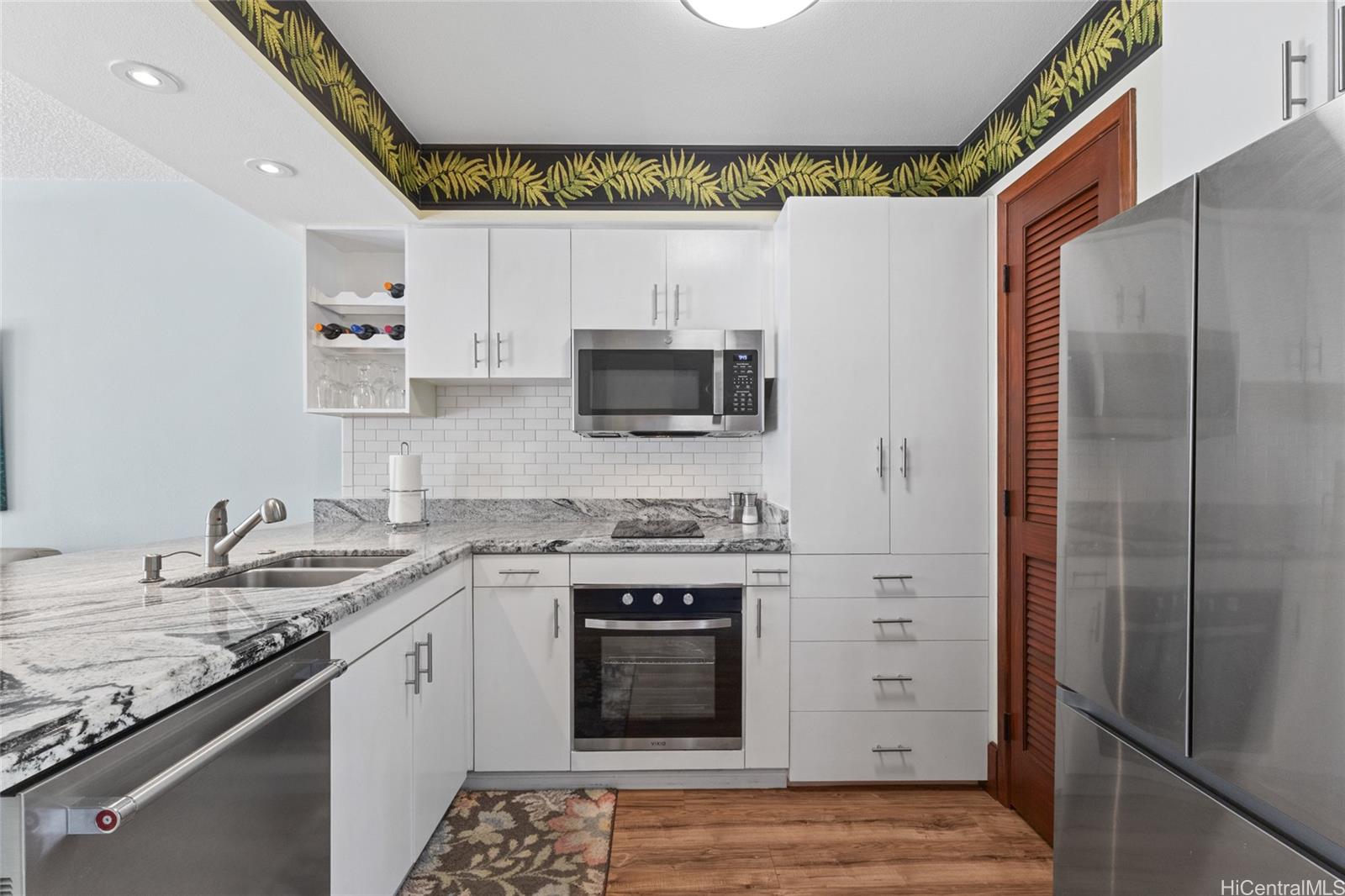 84-680 Kili Drive  Unit 702