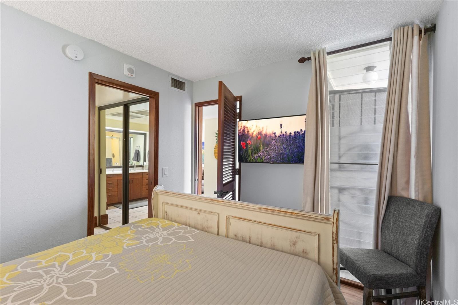 84-680 Kili Drive  Unit 702