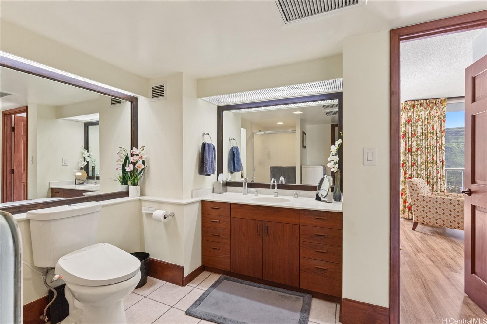 84-680 Kili Drive  Unit 702