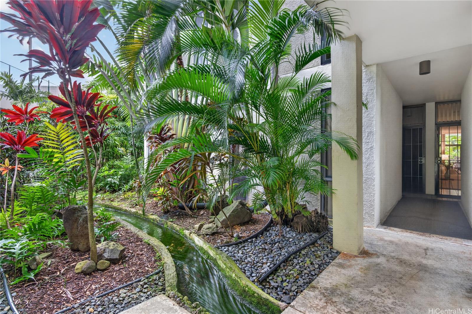 1020 Aoloa Place  Unit 109B