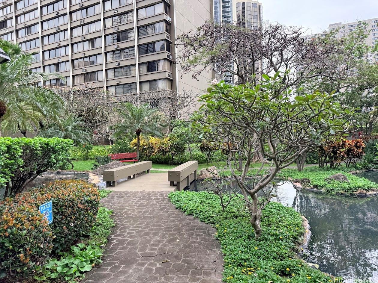 55 S Kukui Street  Unit D2701