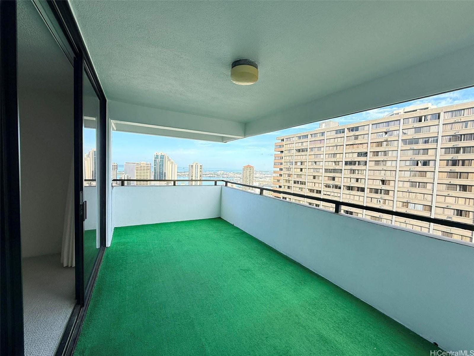 55 S Kukui Street  Unit D2701