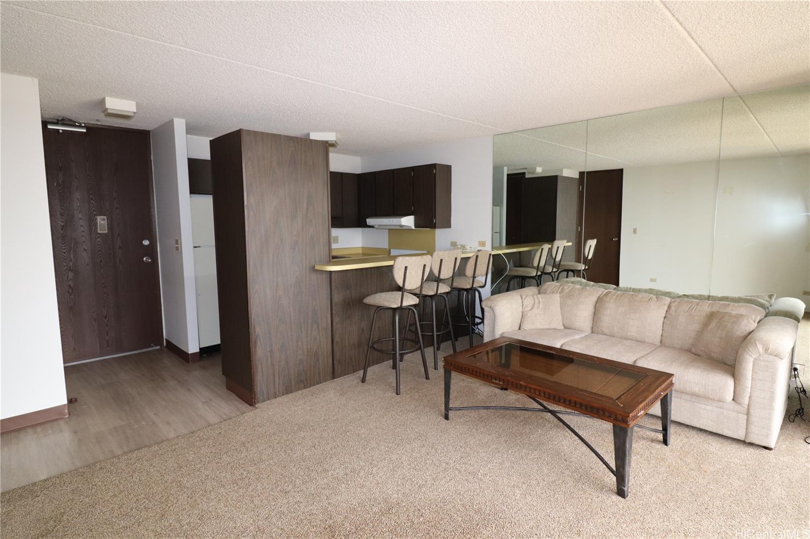 411 Hobron Lane  Unit 2103