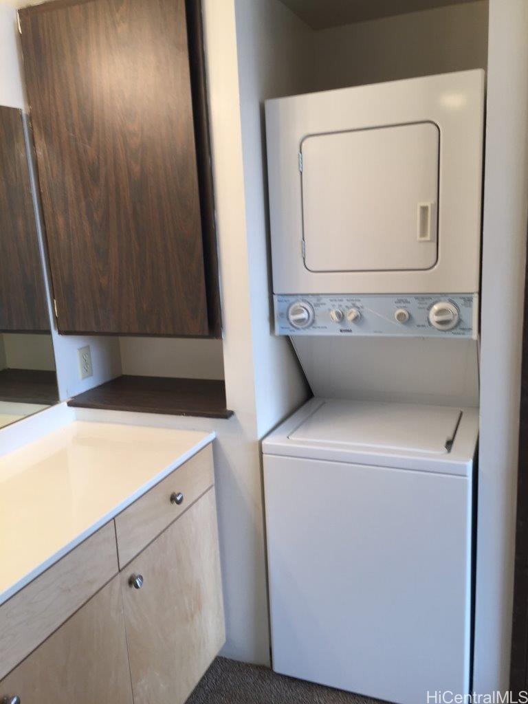 411 Hobron Lane  Unit 2103