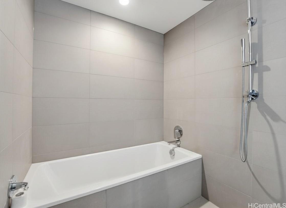1000 Auahi Street  Unit 2901