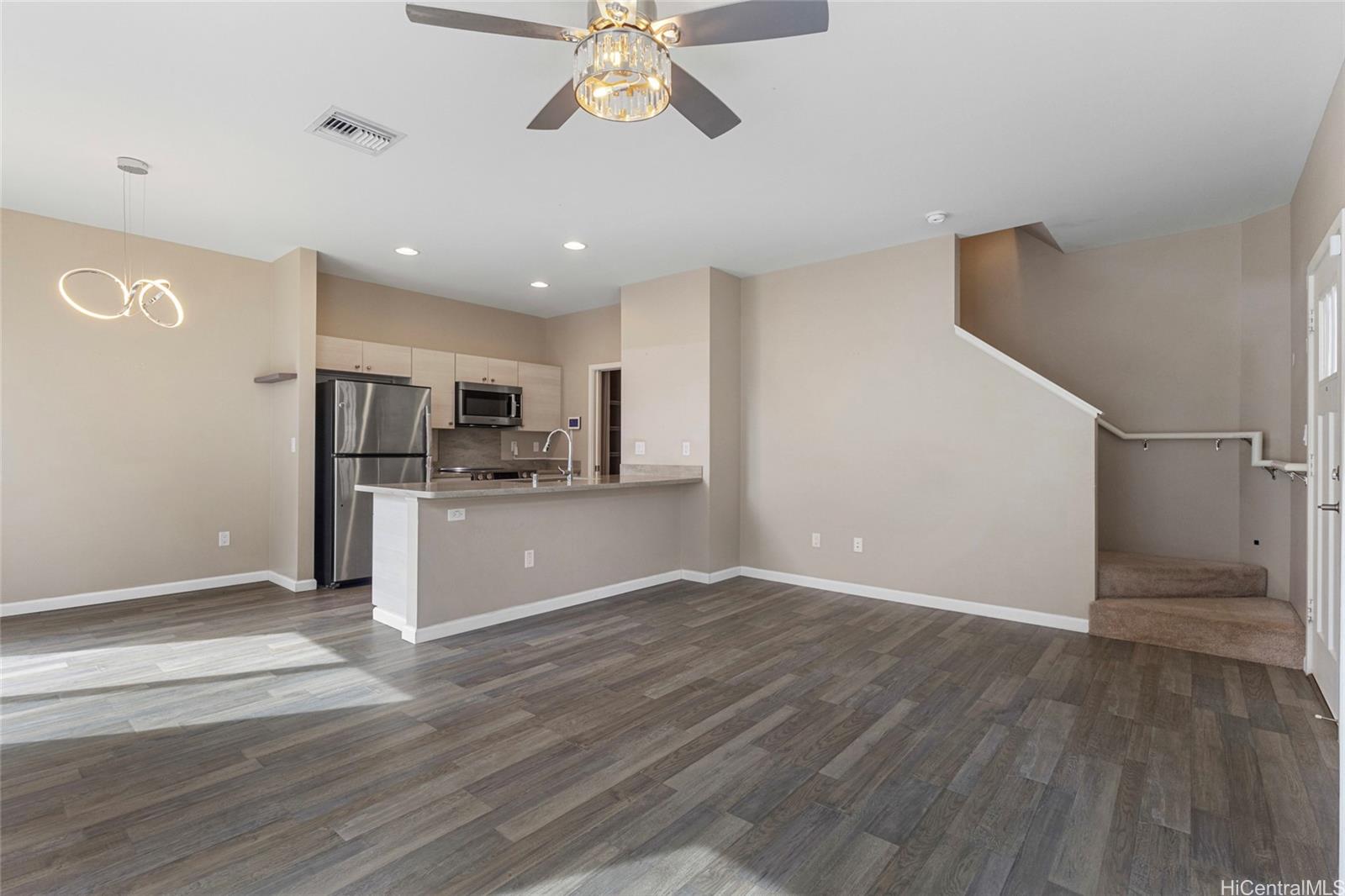 91-1160 Kamakana Street  Unit 503
