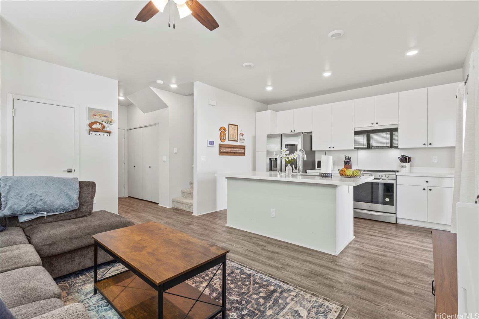 91-4098 Hikuono Street  Unit 30