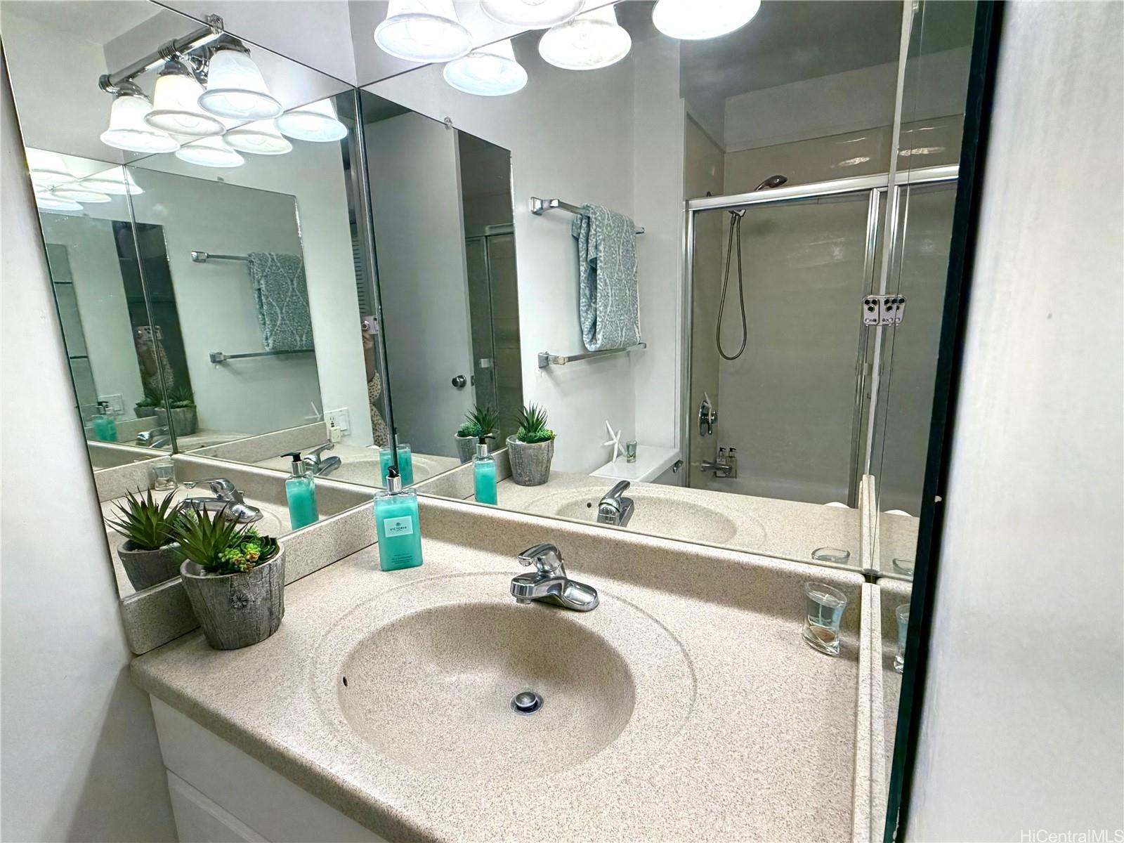 1925 Kalakaua Avenue  Unit 2602