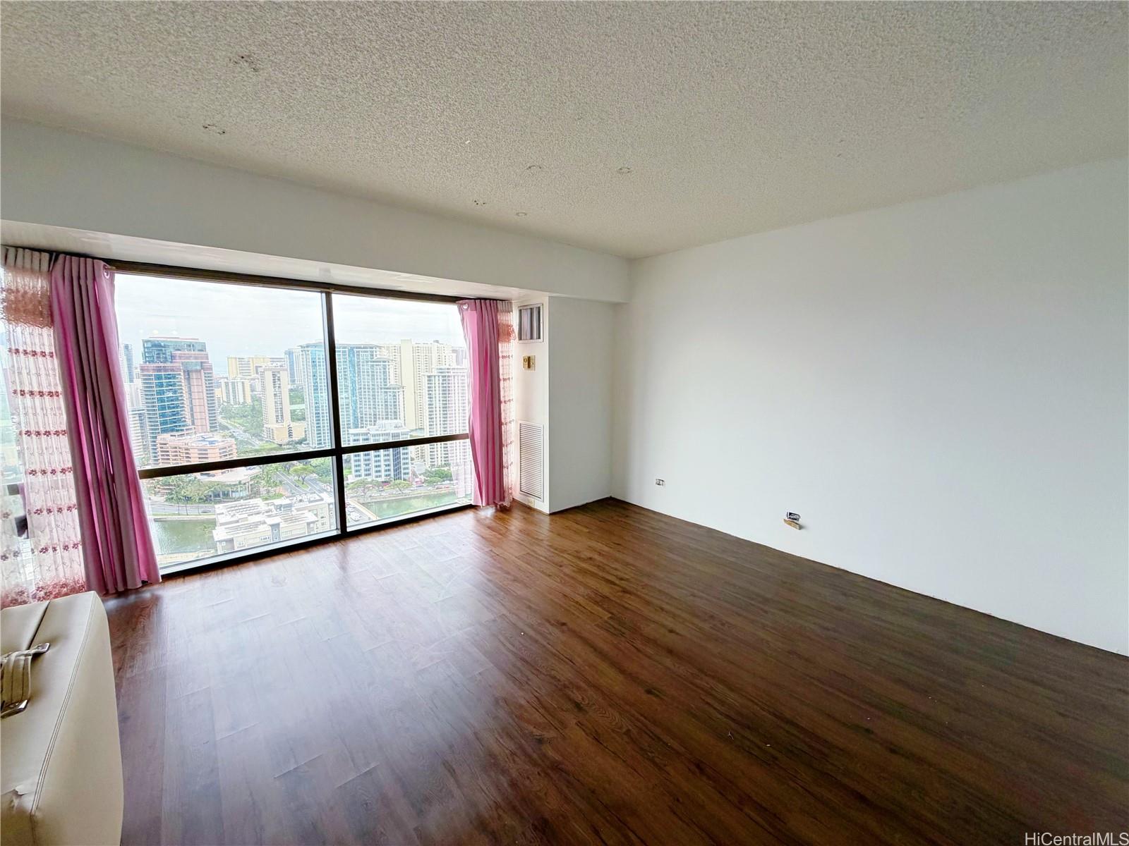 1750 Kalakaua Avenue  Unit 3403