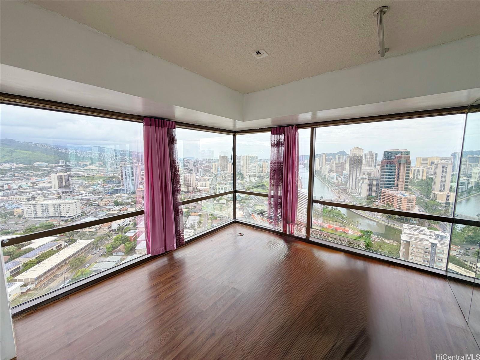 1750 Kalakaua Avenue  Unit 3403