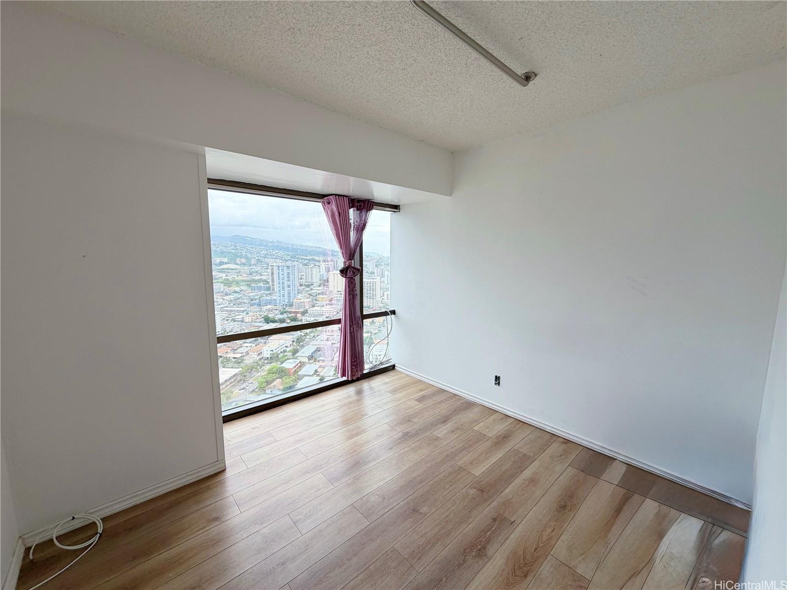 1750 Kalakaua Avenue  Unit 3403