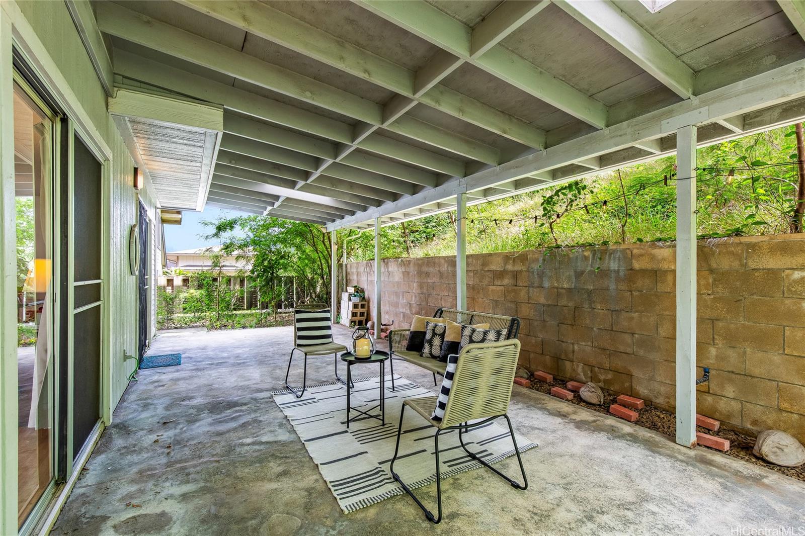 1479 Kanapuu Drive