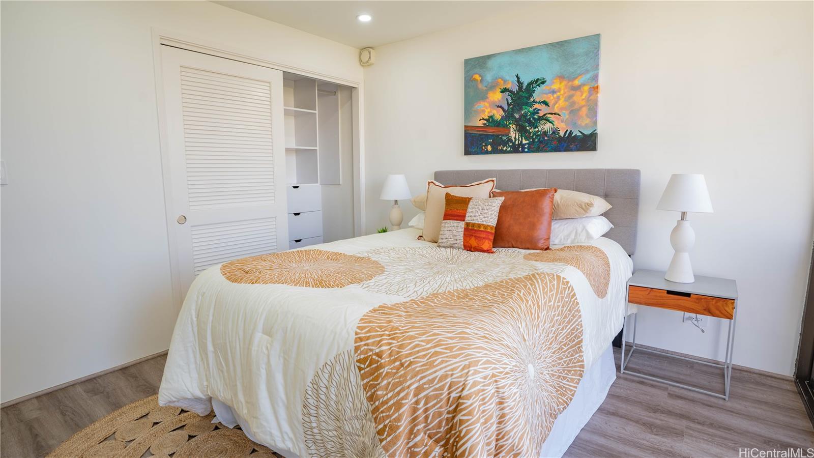 411 Hobron Lane  Unit 1212