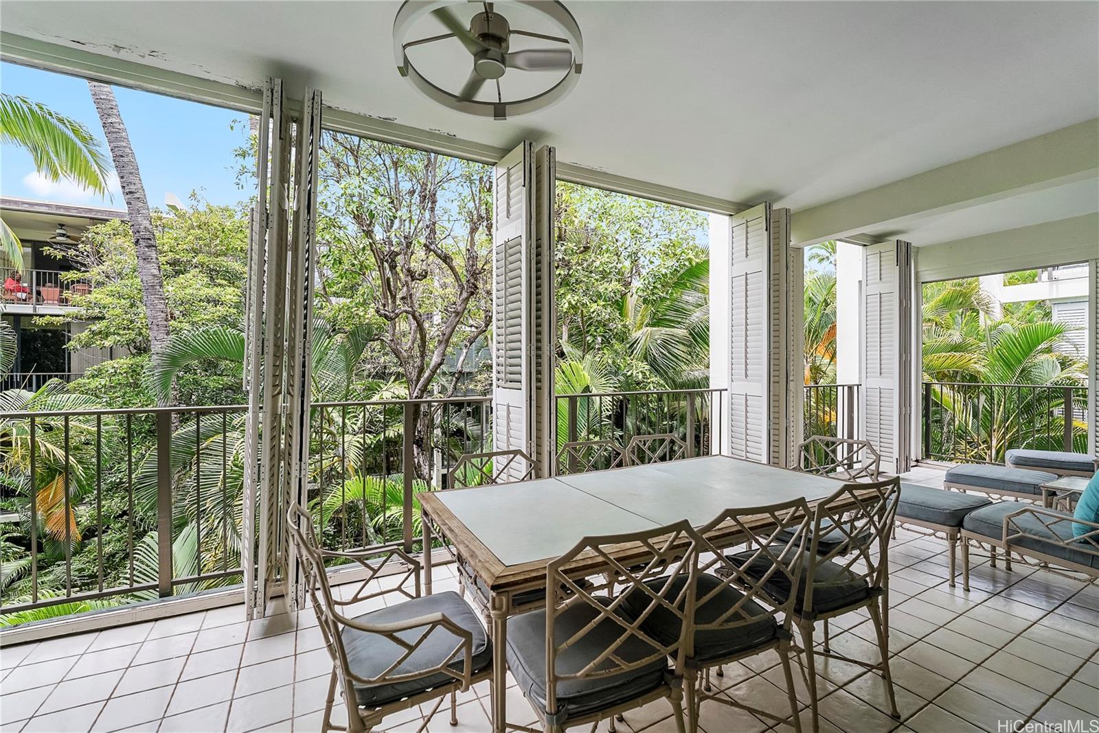 4999 Kahala Avenue  Unit 324