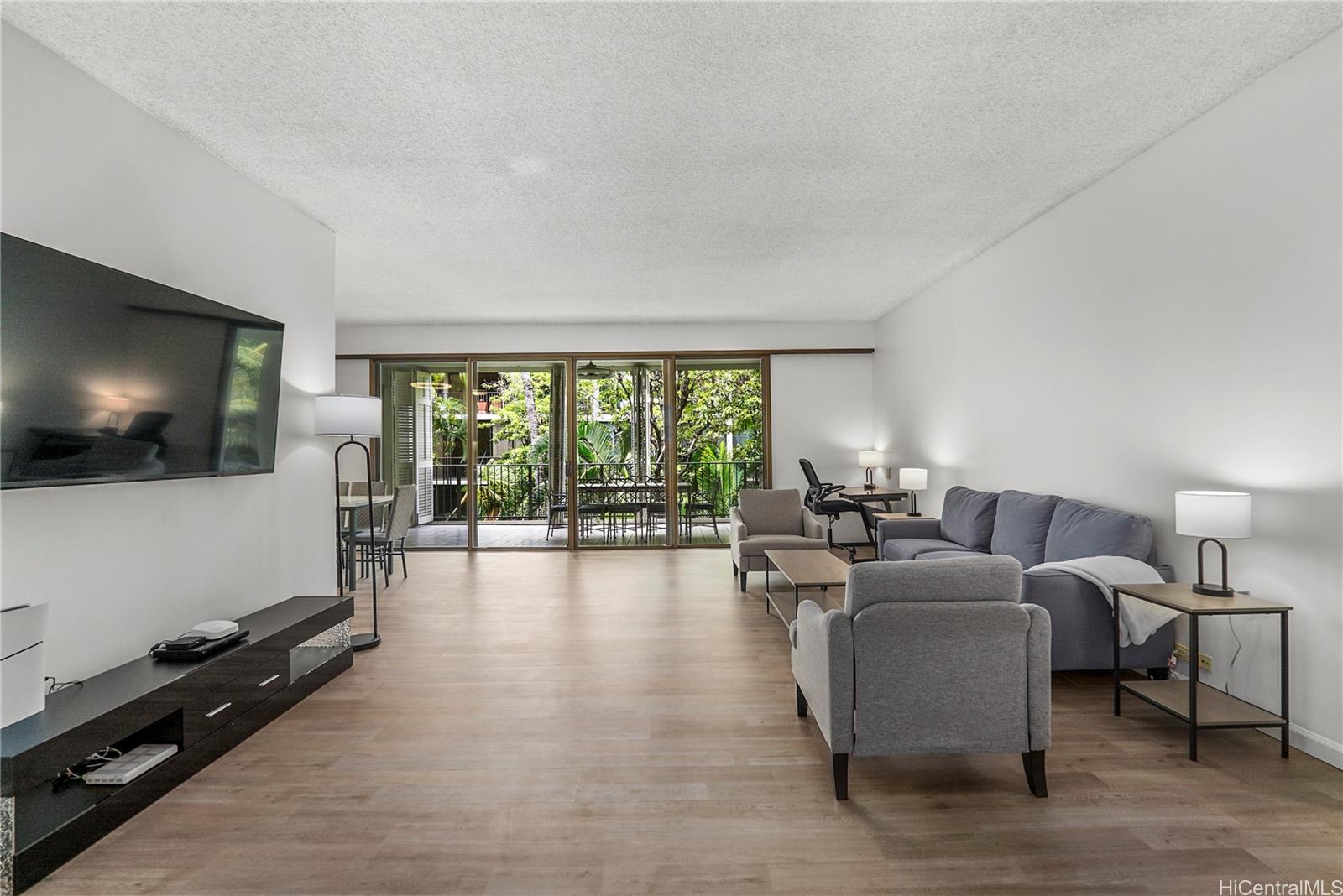 4999 Kahala Avenue  Unit 324