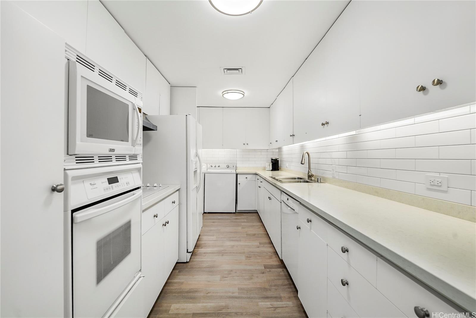 4999 Kahala Avenue  Unit 324