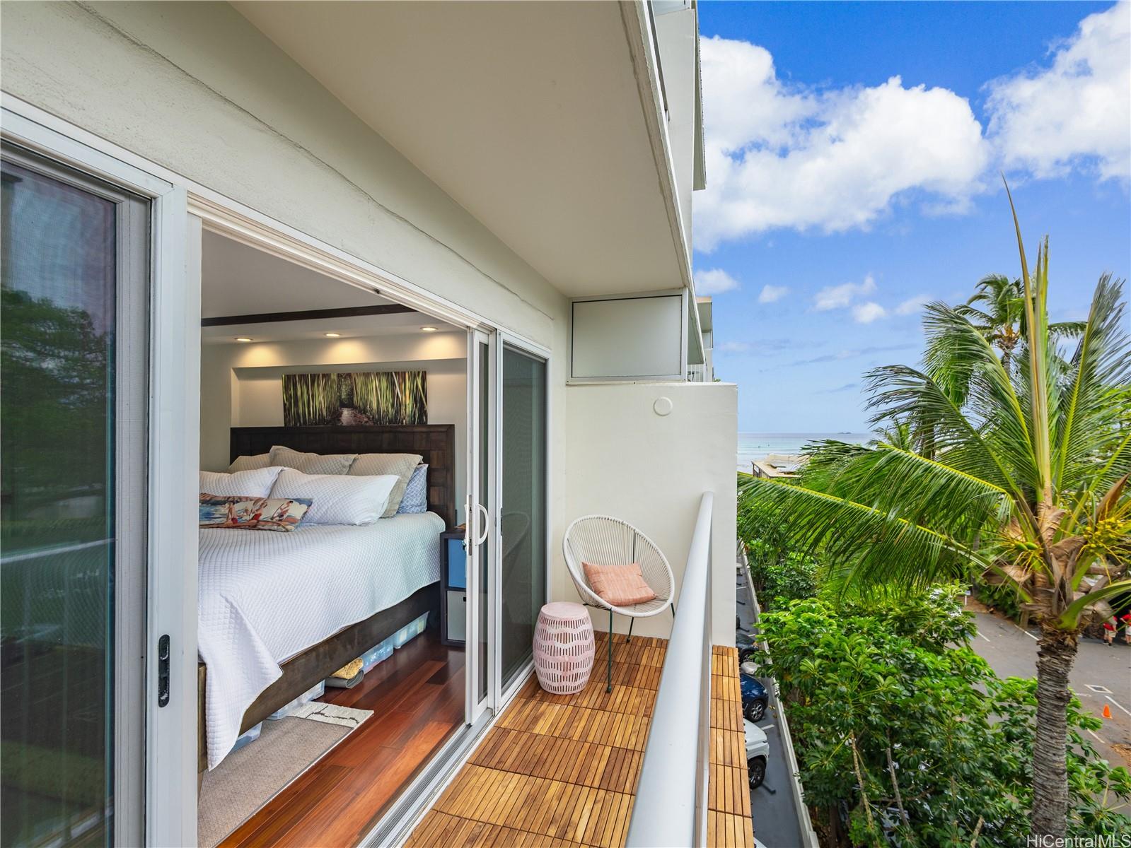 2937 Kalakaua Avenue  Unit 49