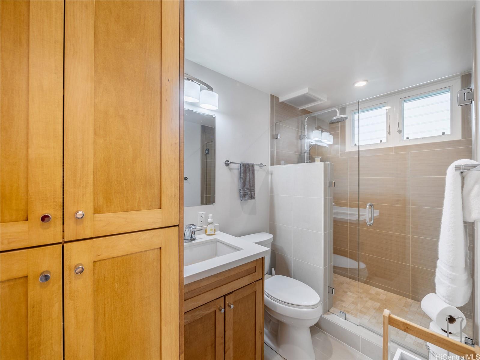 2937 Kalakaua Avenue  Unit 49