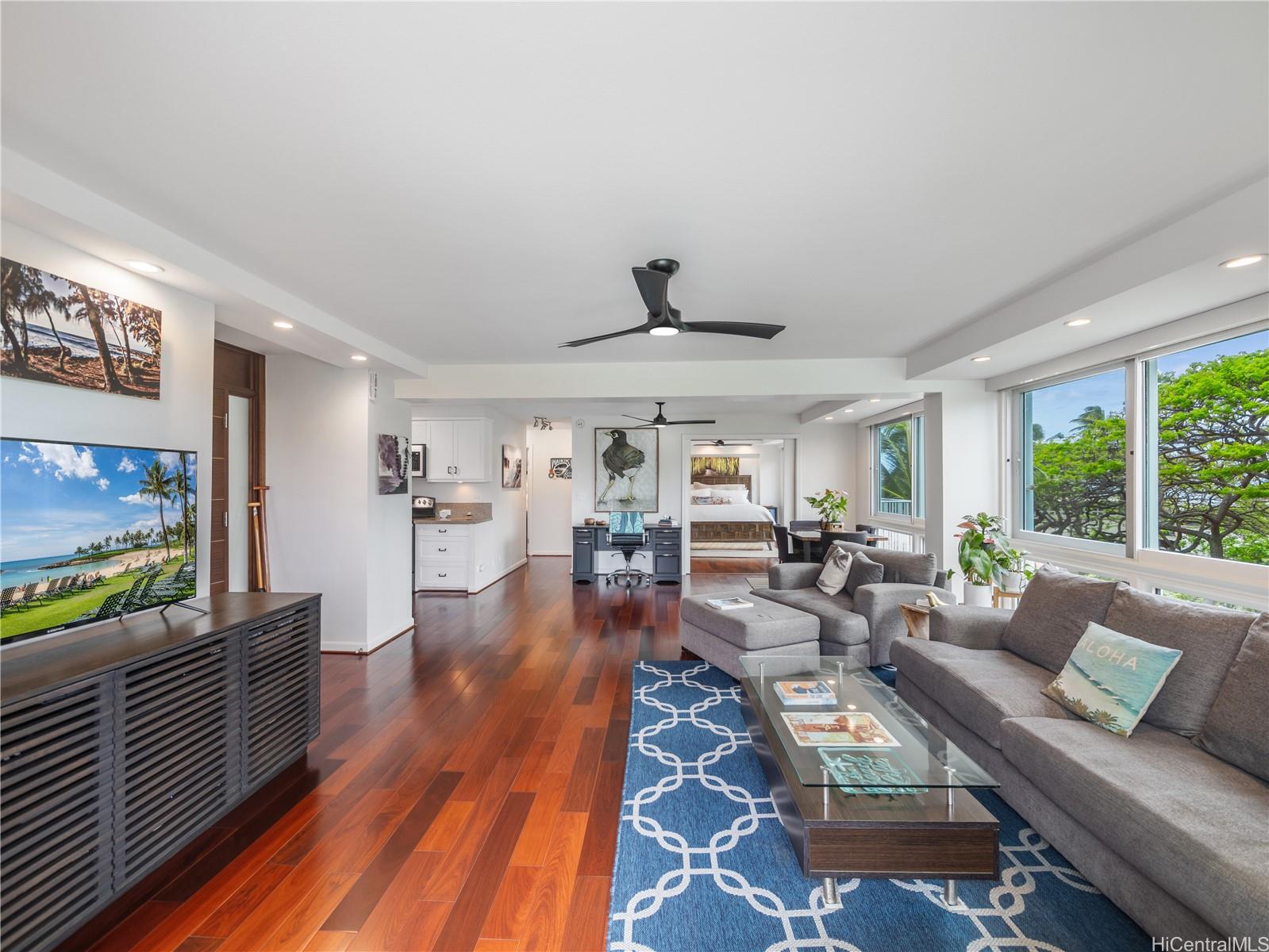 2937 Kalakaua Avenue  Unit 49
