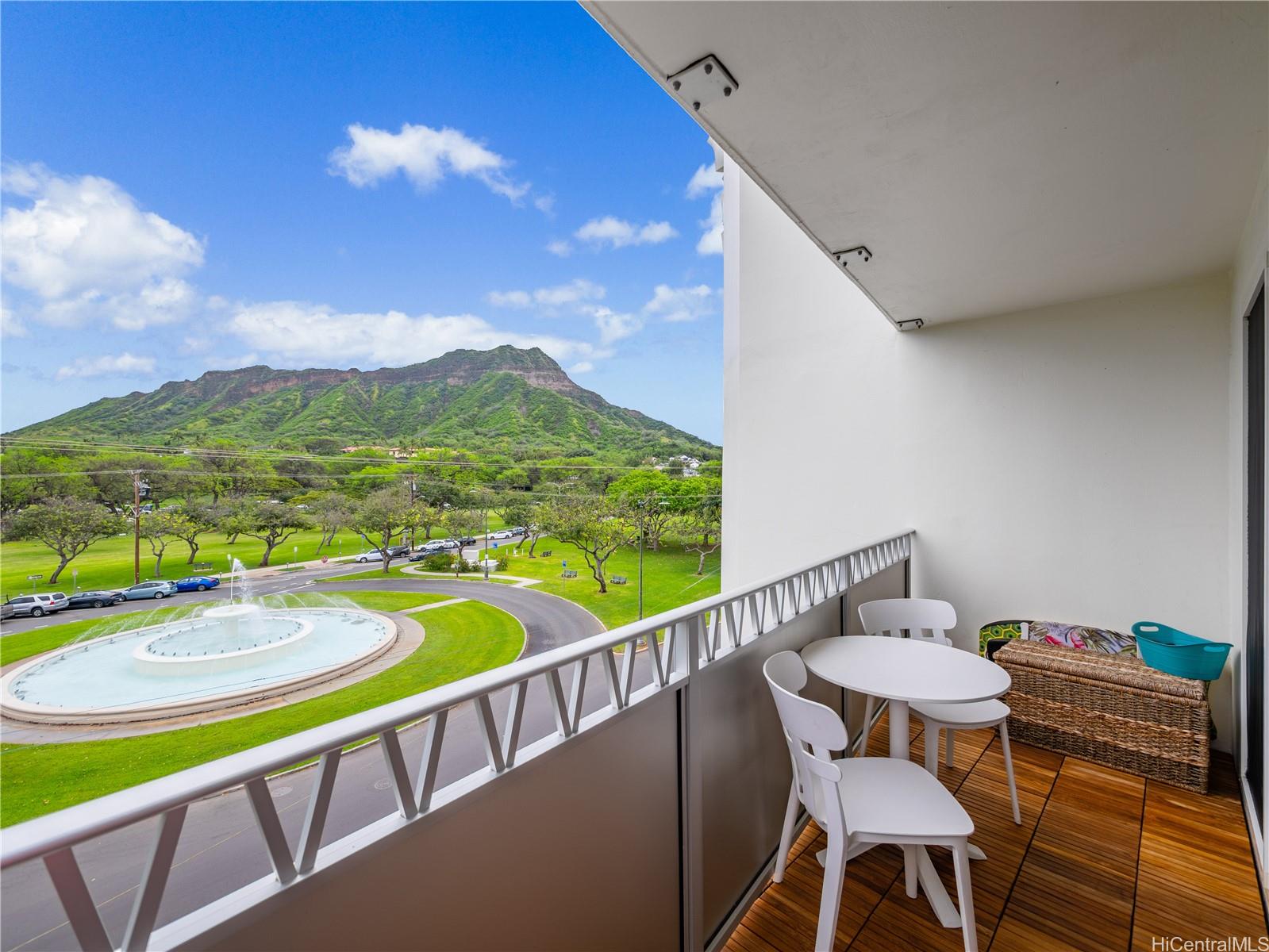 2937 Kalakaua Avenue  Unit 49