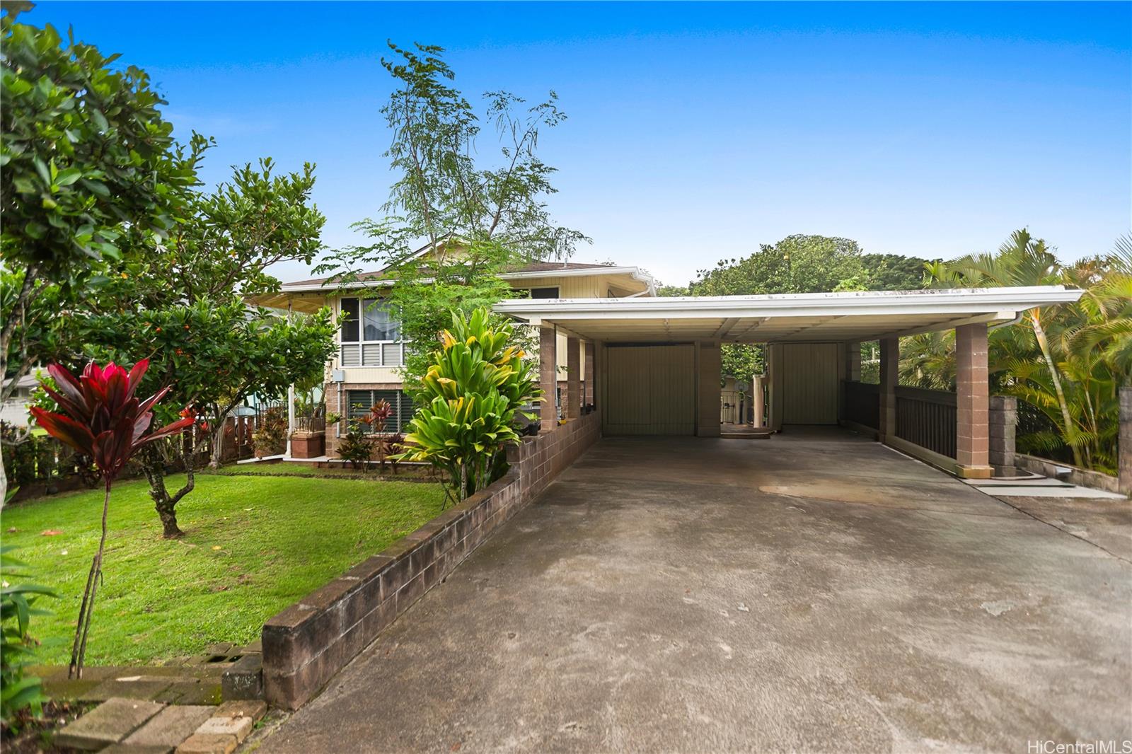 47-325 Ahuimanu Road 47-325 Ahuimanu Road