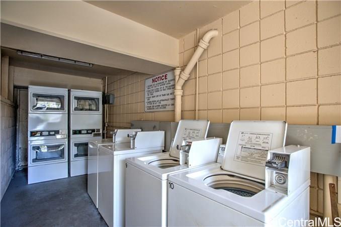 2752 Kahoaloha Lane  Unit I308