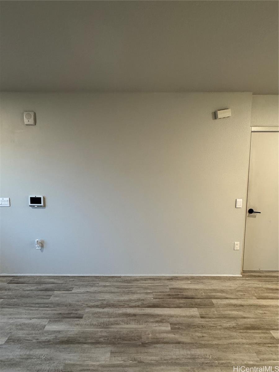 Photo 6 of 15