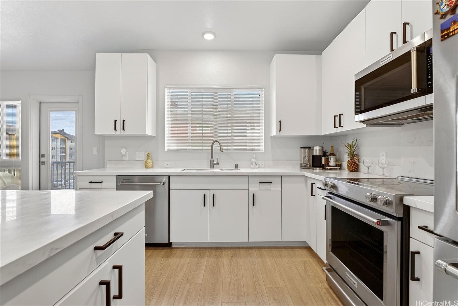 91-3641 Iwikuamoo Street  Unit 4302
