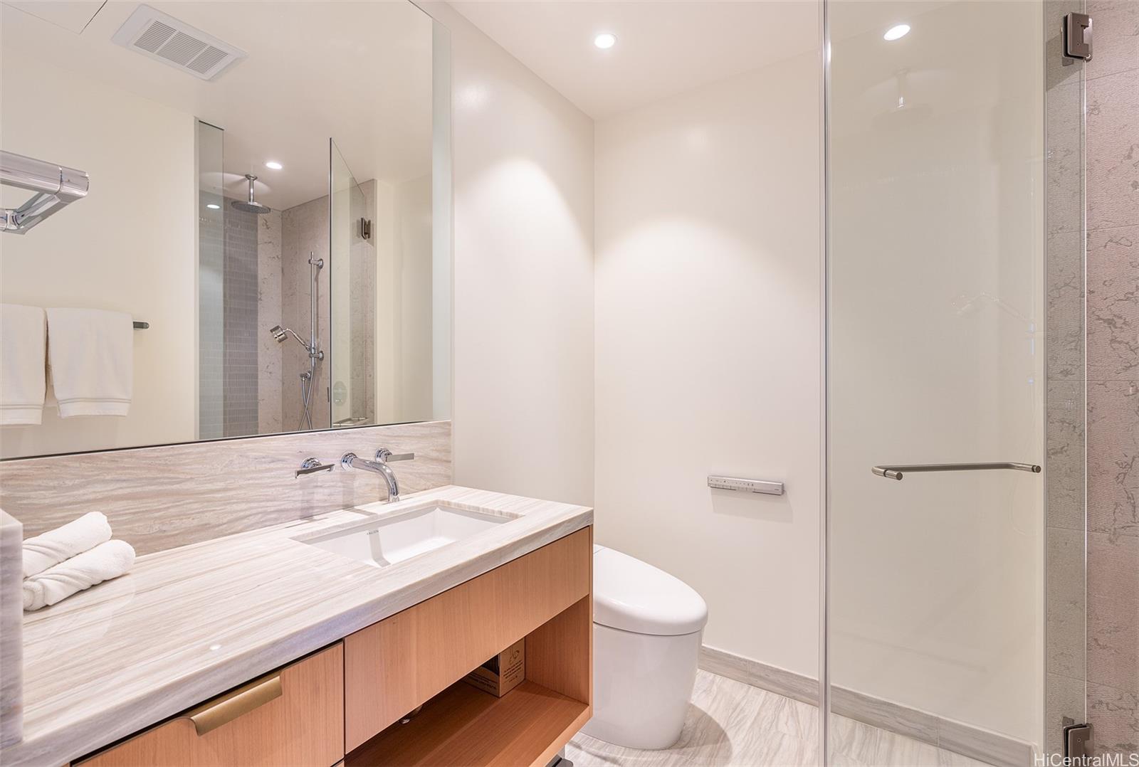 1100 Ala Moana Boulevard  Unit 3402
