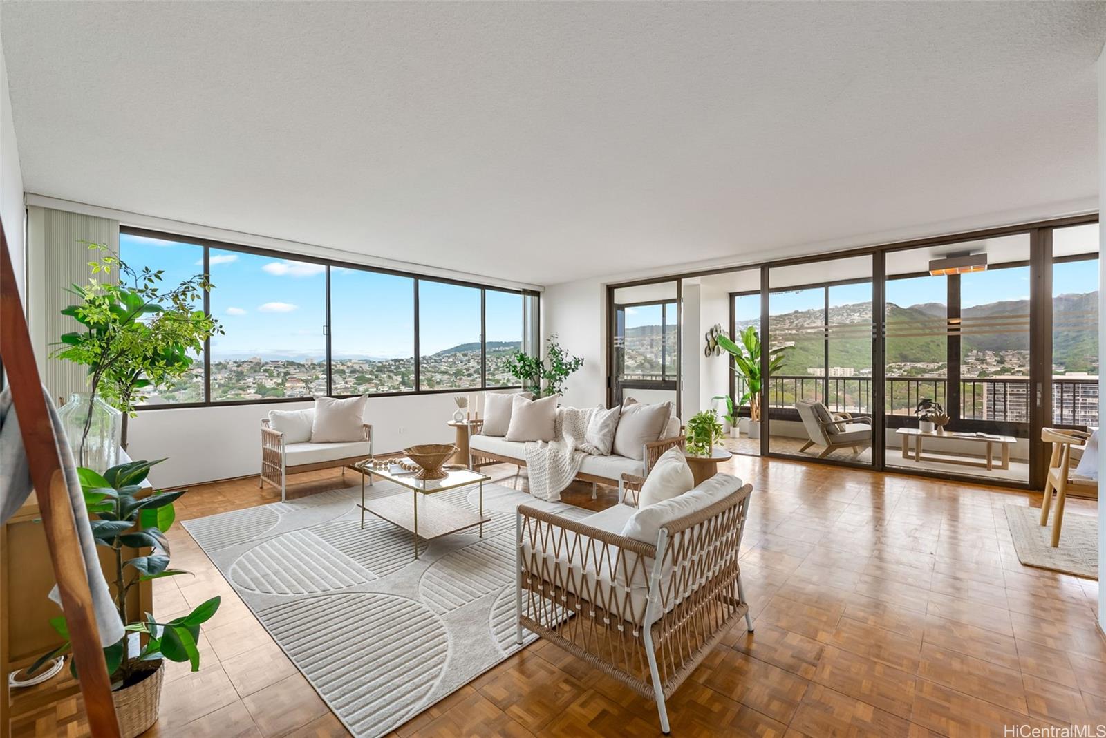 4340 Pahoa Avenue 19D