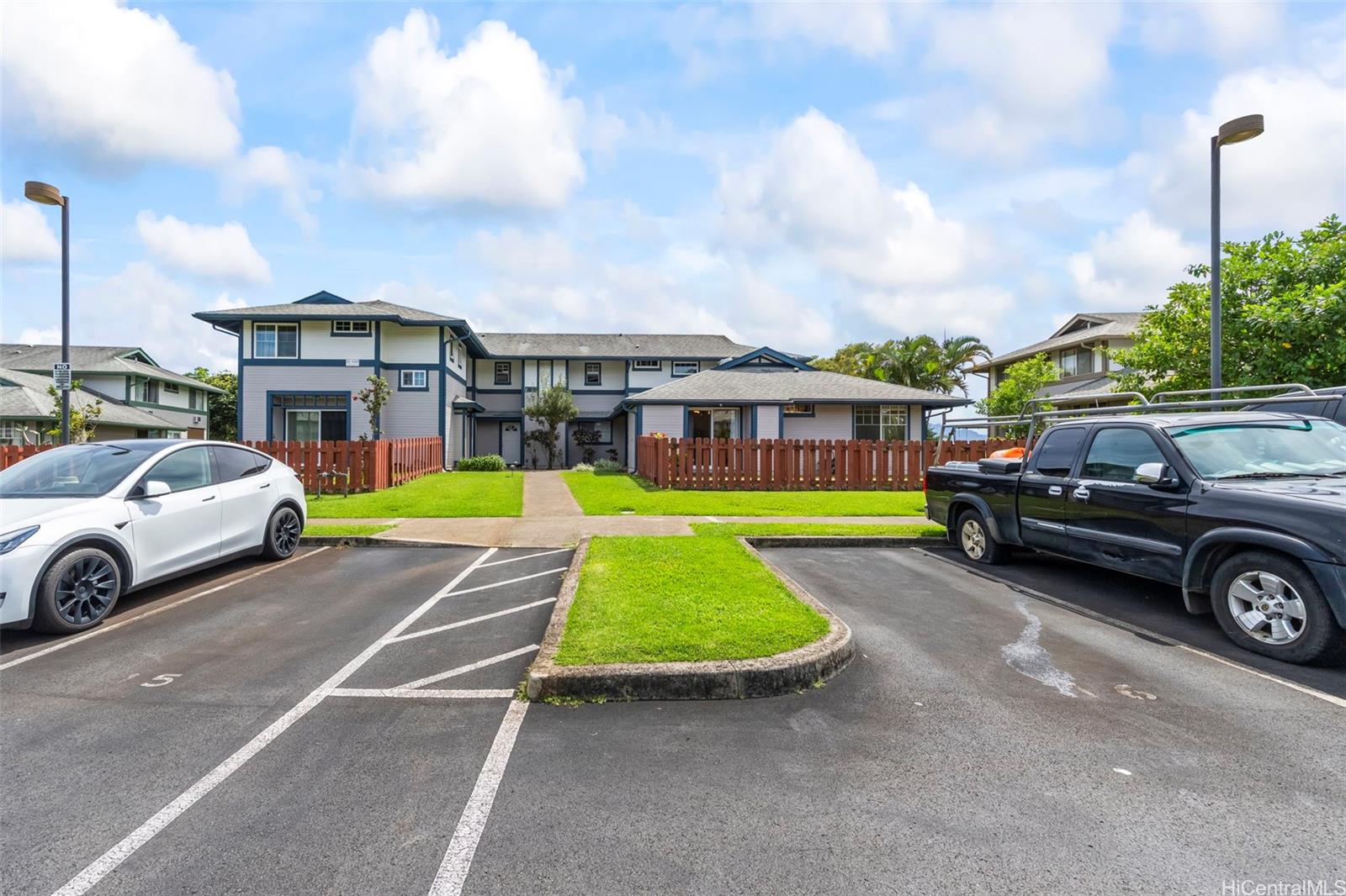 95-1065 Kuauli Street Unit 10 95-1065 Kuauli Street Unit 10